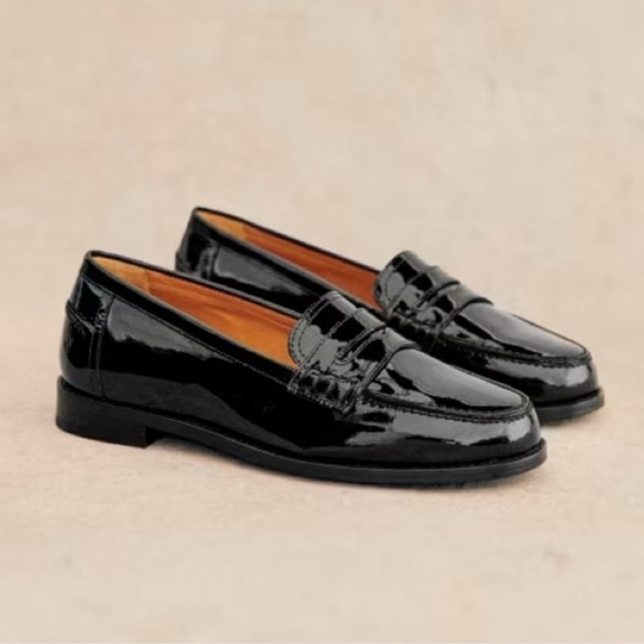 Sezane Andre Black Laminated Loafers NWOT - Picture 1 of 9